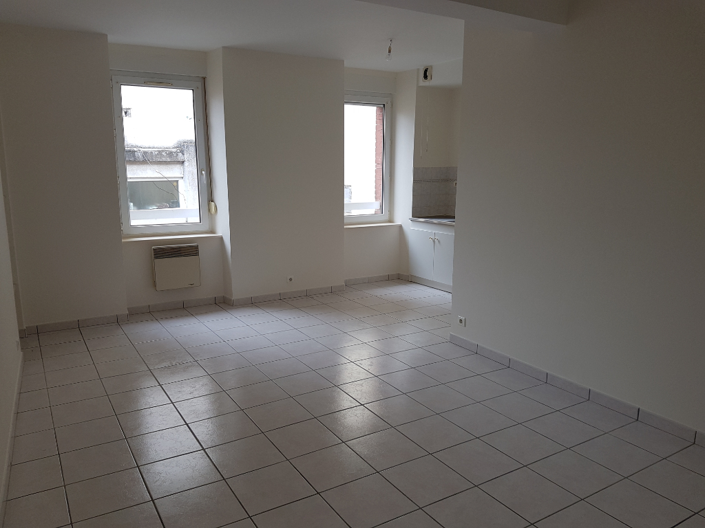 Appartement Lamballe 2 pi\u00e8ce(s) 42 m2