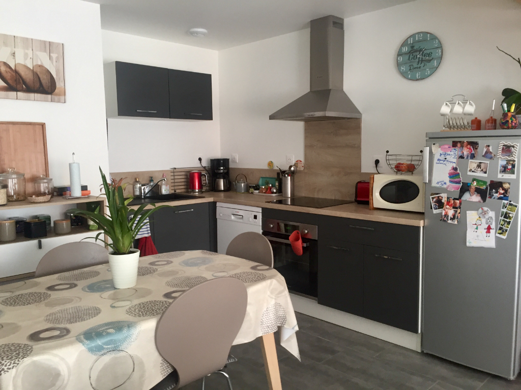 Maison  3 pi\u00e8ce(s) 79 m2 2