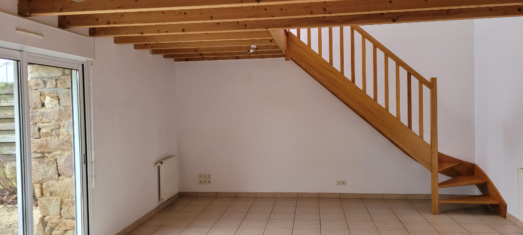 Maison Quessoy 2 pi\u00e8ce(s) 59.45 m2 2